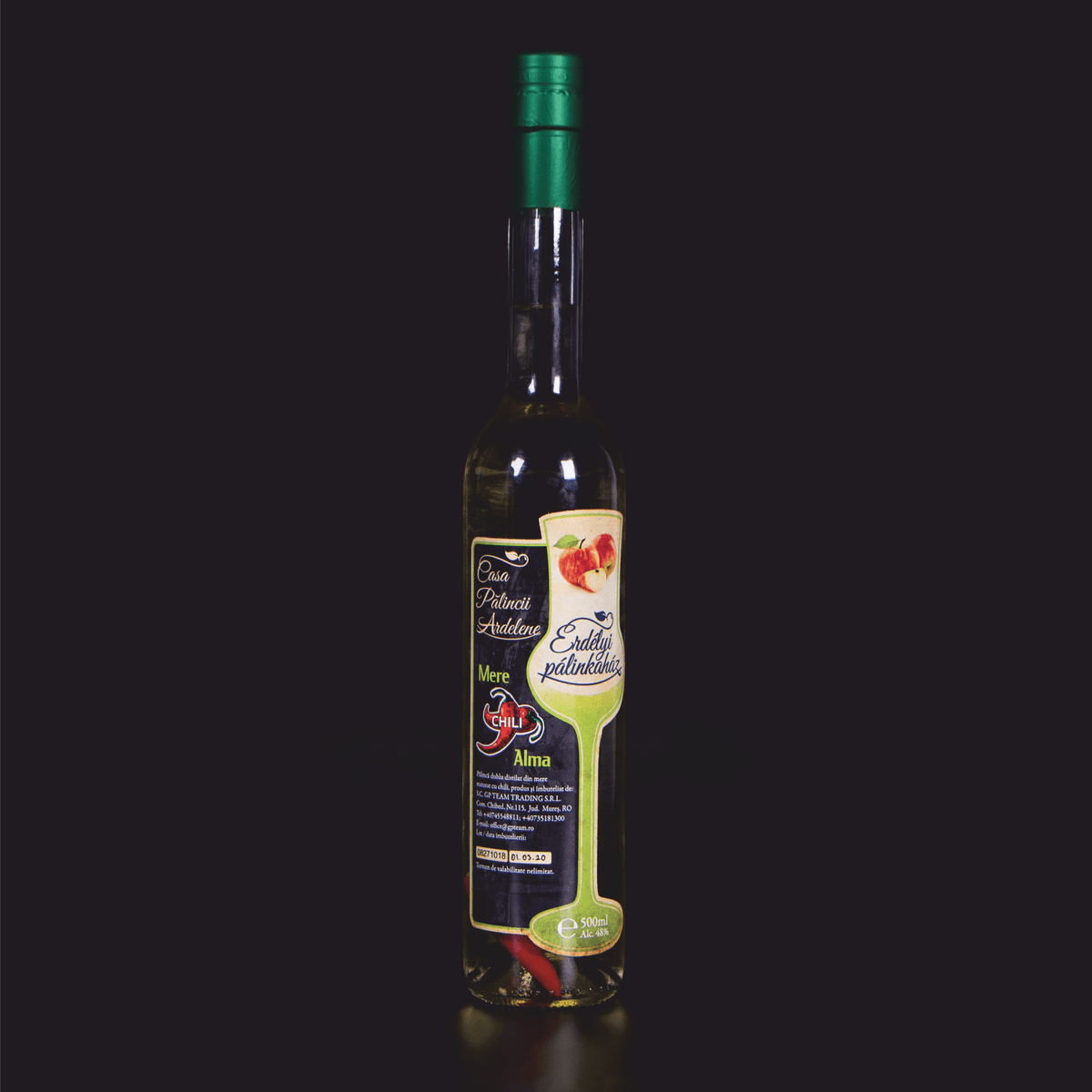 Pălincă de mere cu chili
